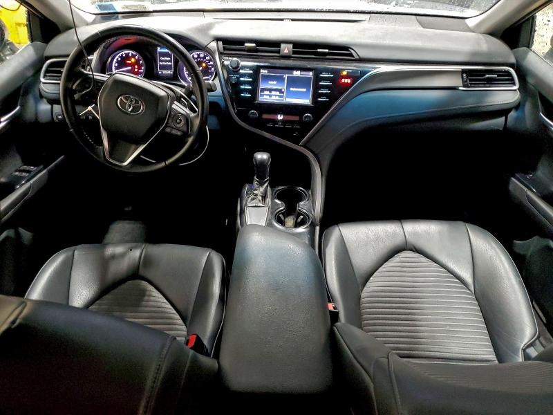 Фото 8 - TOYOTA CAMRY