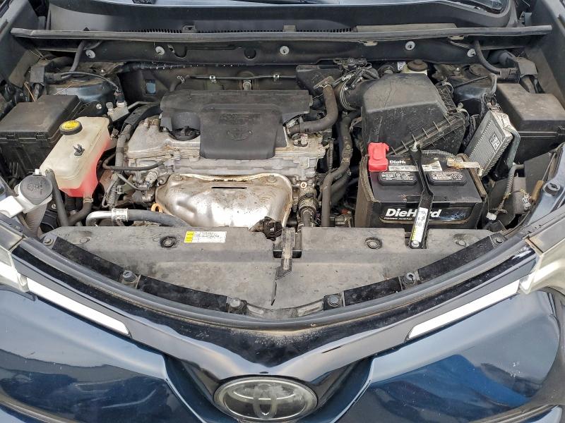 Фото 11 - TOYOTA RAV4