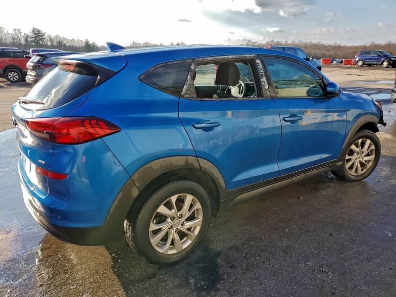 Фото 3 - HYUNDAI TUCSON