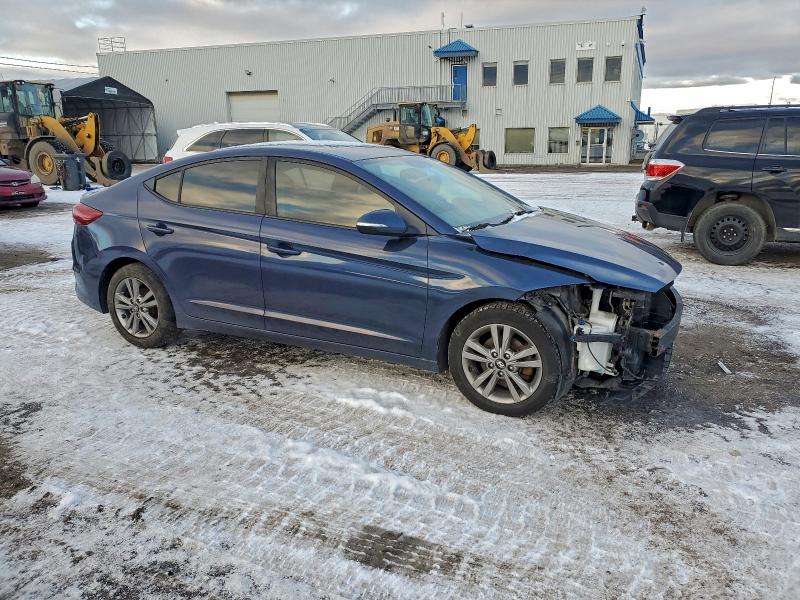 Фото 4 - HYUNDAI ELANTRA