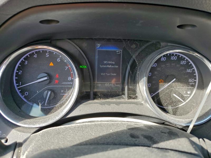 Фото 9 - TOYOTA CAMRY