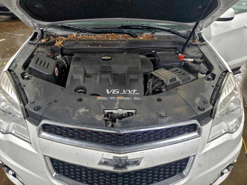 Фото 10 - CHEVROLET EQUINOX