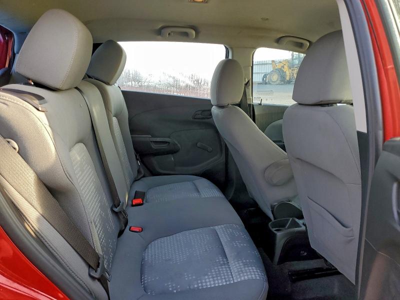 Фото 10 - CHEVROLET SONIC