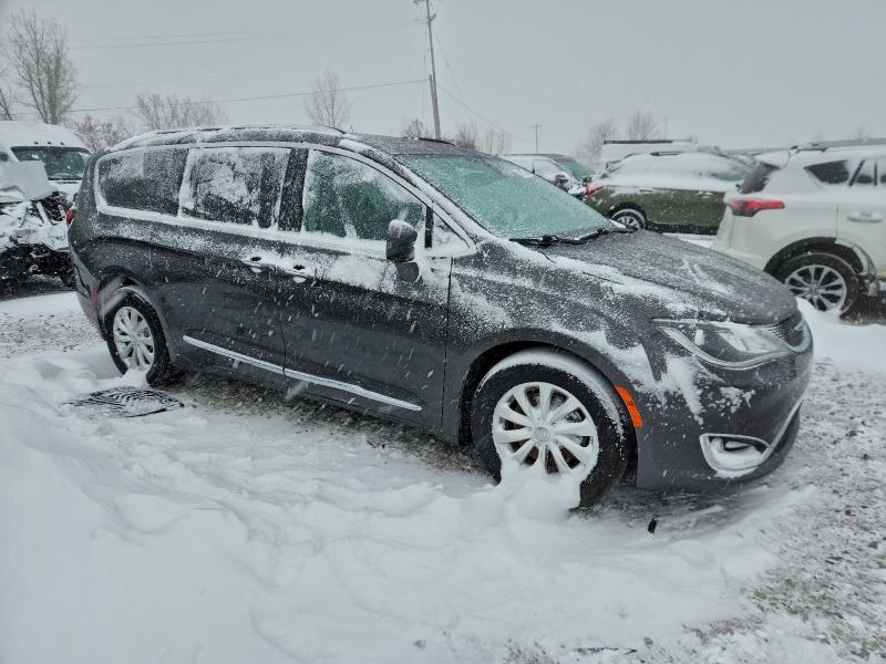 Фото 4 - CHRYSLER PACIFICA