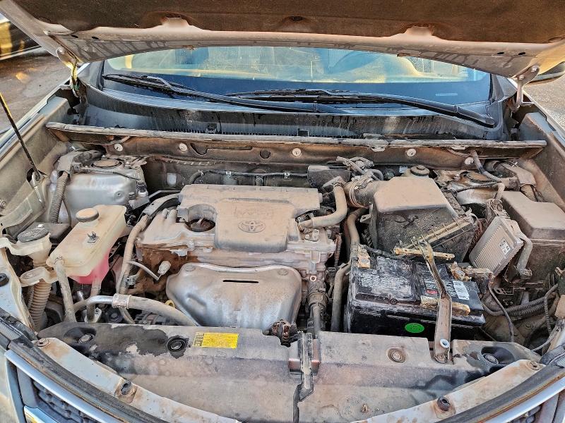 Фото 11 - TOYOTA RAV4