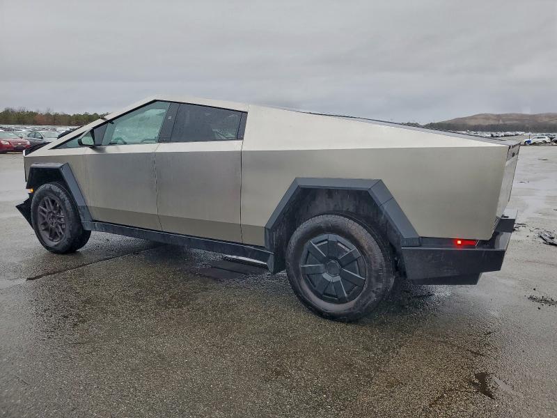 TESLA CYBERTRUCK 2024 VIN 7G2CEHED1RA049015