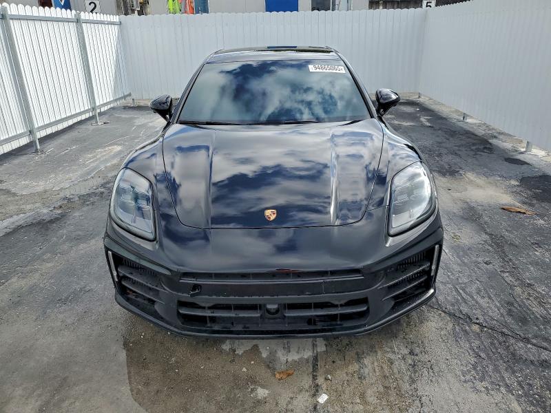 Фото 5 - PORSCHE PANAMERA