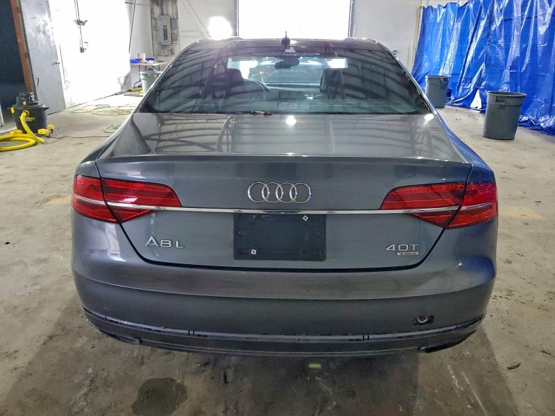 Фото 6 - AUDI A8