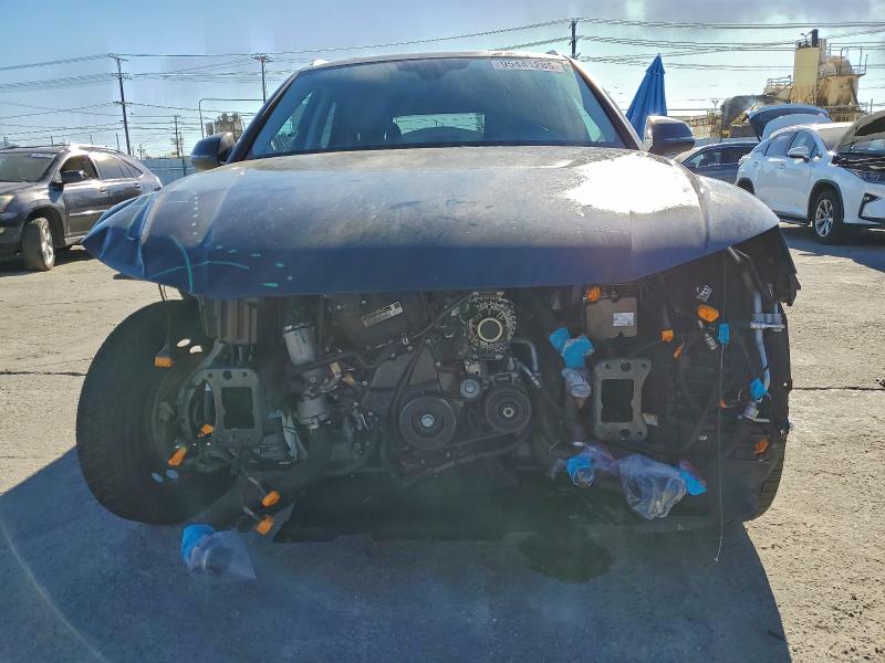 Фото 5 - AUDI Q5