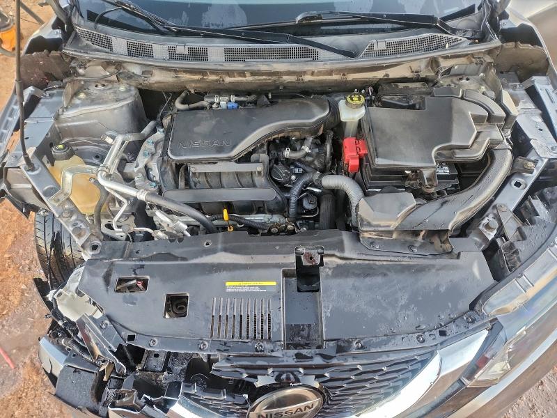 Фото 12 - NISSAN ROGUE