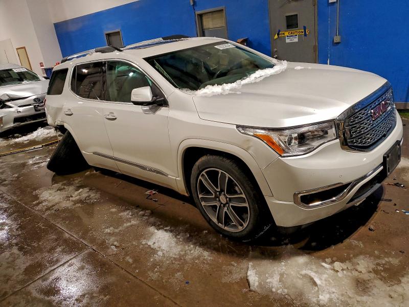 Фото 4 - GMC ACADIA DEN