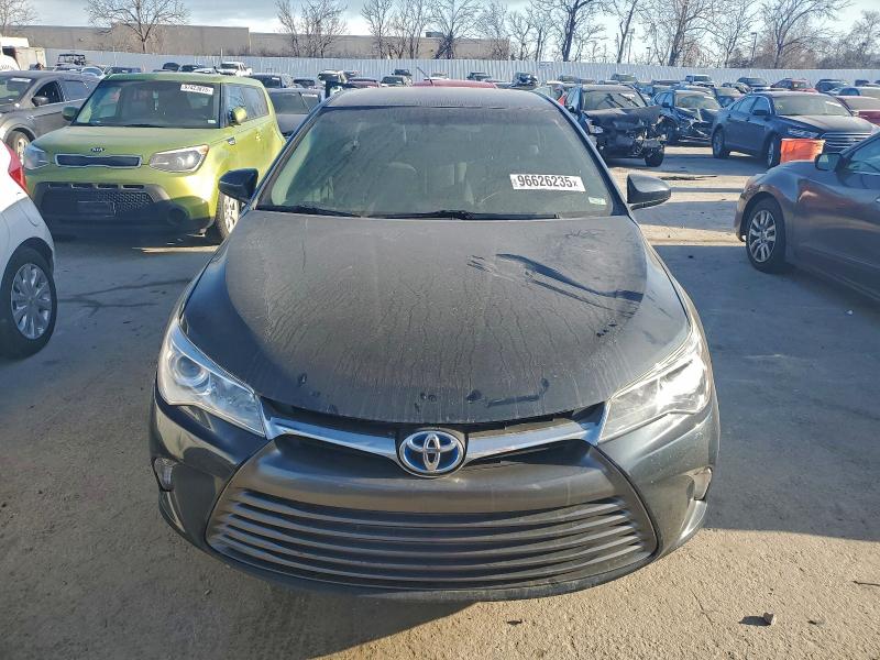 Фото 5 - TOYOTA CAMRY