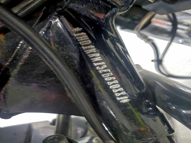 HARLEY-DAVIDSON FL 2014