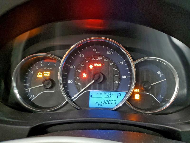 Фото 9 - TOYOTA COROLLA