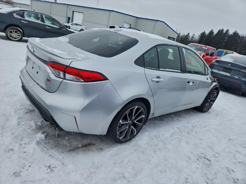 Фото 3 - TOYOTA COROLLA