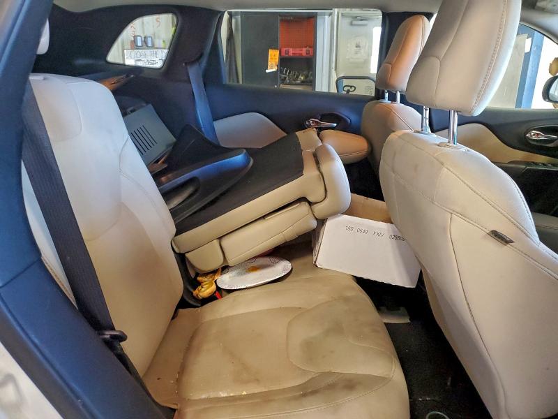 Фото 11 - JEEP GRAND CHER