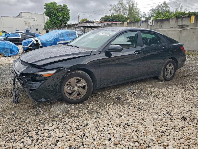 Фото 1 - HYUNDAI ELANTRA