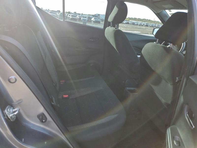 Фото 10 - NISSAN KICKS