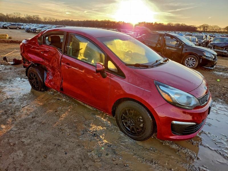 Фото 4 - KIA RIO