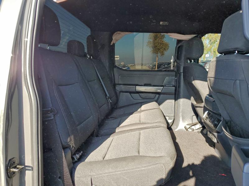 Фото 10 - FORD F-150