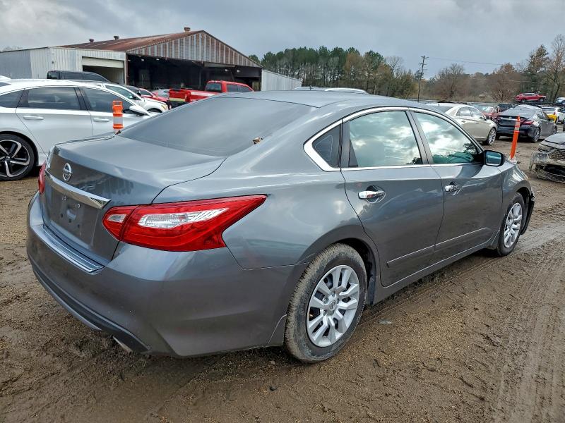 Фото 3 - NISSAN ALTIMA