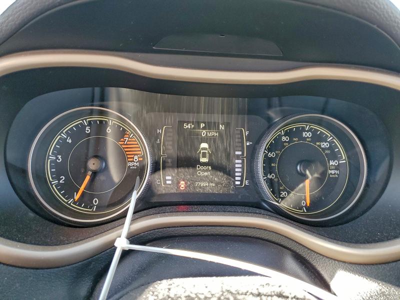 Фото 9 - JEEP GRAND CHER