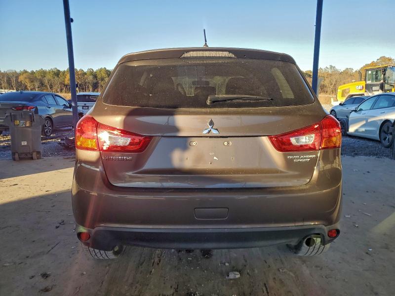 Фото 6 - MITSUBISHI OUTLANDER