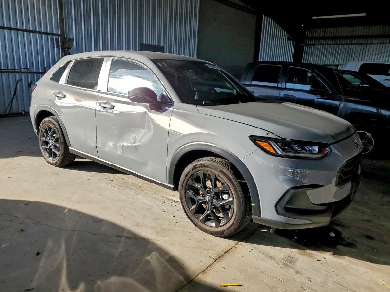 Фото 4 - HONDA HR-V