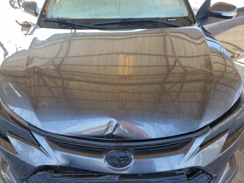 Фото 11 - TOYOTA SCION