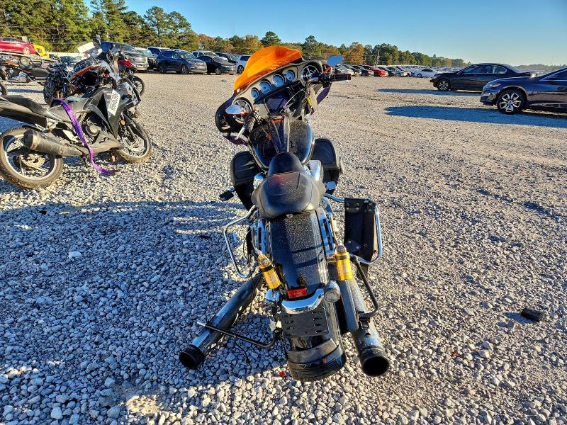 HARLEY-DAVIDSON FL 2022