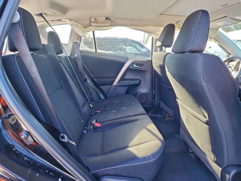 Фото 11 - TOYOTA RAV4