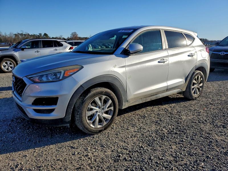 Фото 1 - HYUNDAI TUCSON