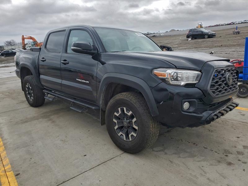 Фото 4 - TOYOTA TACOMA