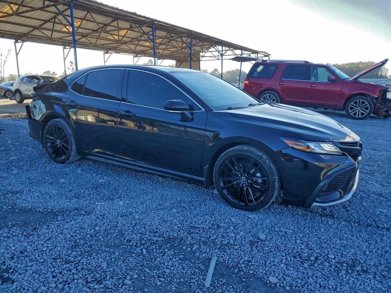 Фото 4 - TOYOTA CAMRY