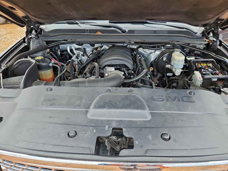 Фото 12 - GMC YUKON