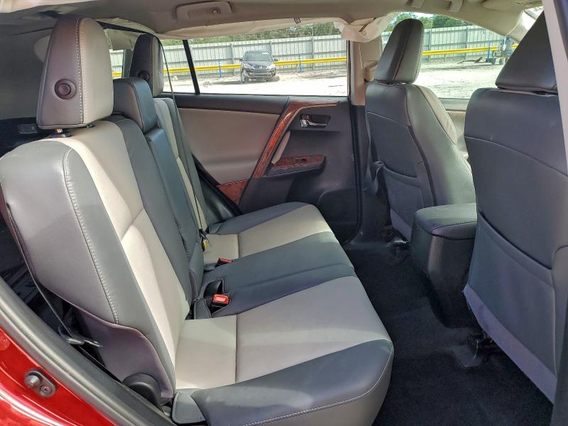 Фото 11 - TOYOTA RAV4