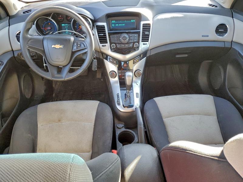 Фото 8 - CHEVROLET CRUZE