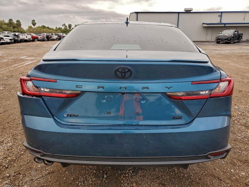 Фото 6 - TOYOTA CAMRY