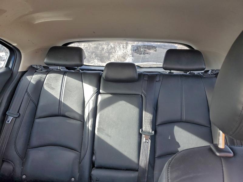 Фото 10 - MAZDA 3