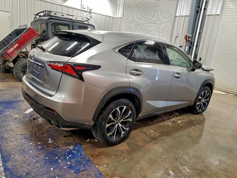 Фото 3 - LEXUS NX