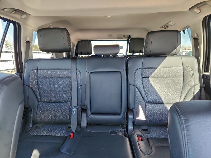 Фото 10 - TOYOTA SEQUOIA