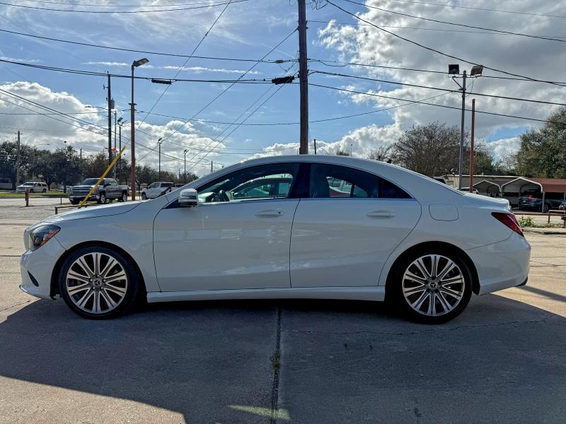 Фото 12 - MERCEDES-BENZ CLA-CLASS