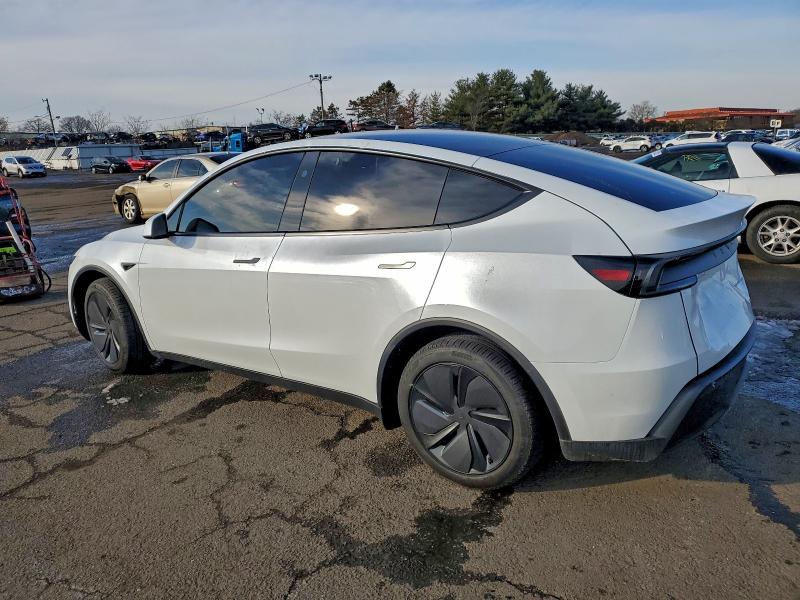 Фото 2 - TESLA MODEL Y