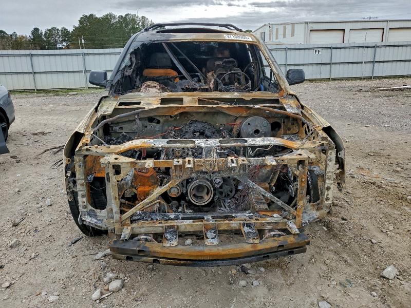 Фото 5 - GMC YUKON