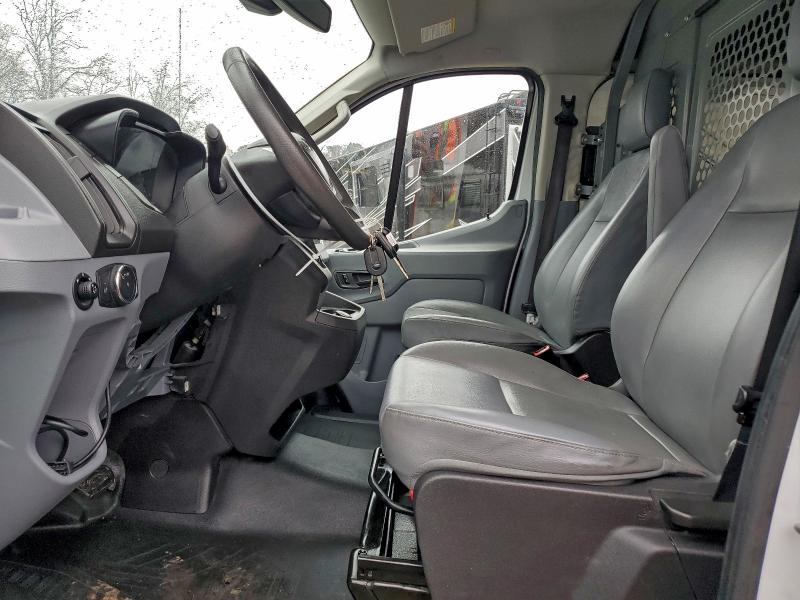 Фото 7 - FORD TRANSIT