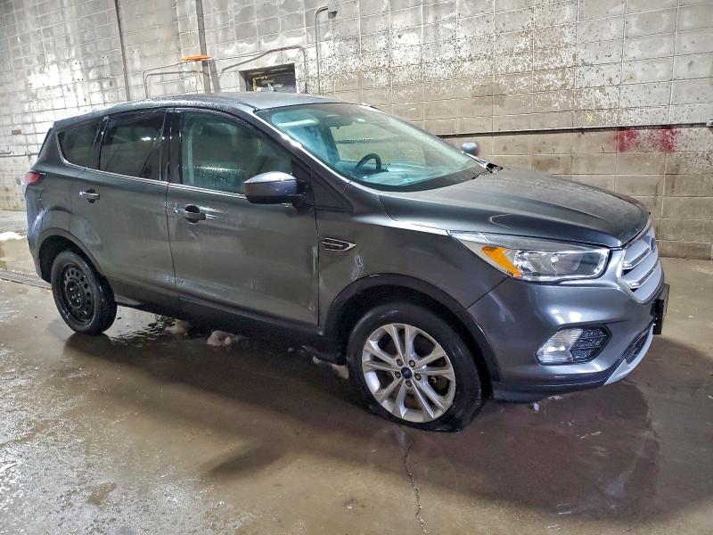 Фото 4 - FORD ESCAPE