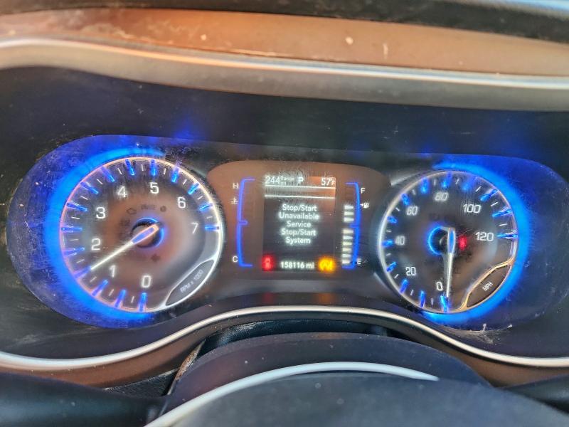 Фото 9 - CHRYSLER MINIVAN