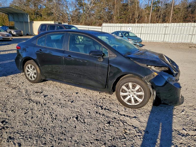 Фото 4 - TOYOTA COROLLA