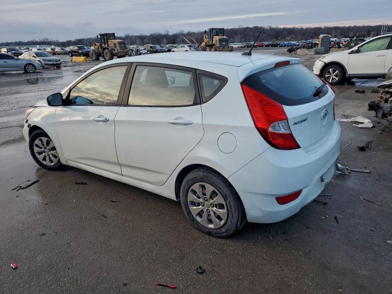 Фото 2 - HYUNDAI ACCENT