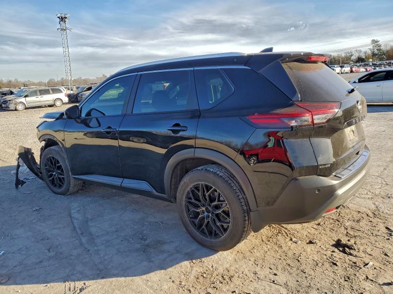 Фото 2 - NISSAN ROGUE